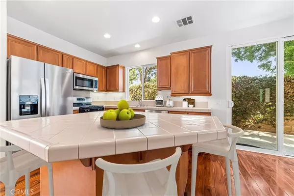 North Hills, CA 91343,15053 Northwind LN