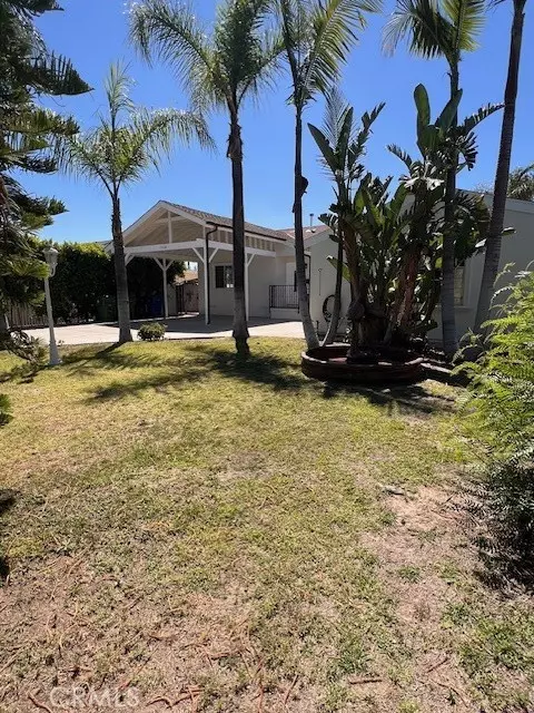 North Hollywood, CA 91605,13358 Blythe ST