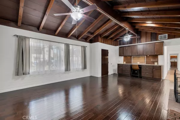 Sunland, CA 91040,10124 Oro Vista AVE