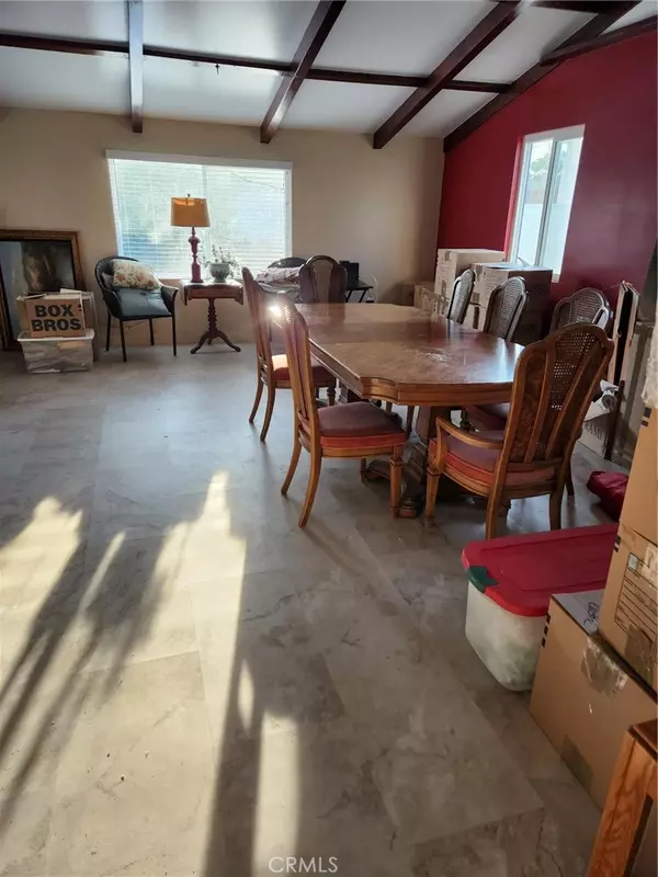 Canoga Park, CA 91303,7419 Farralone AVE