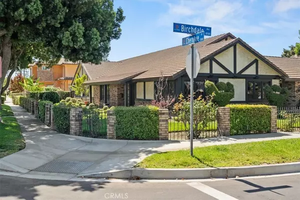 Downey, CA 90241,8560 Cherokee DR