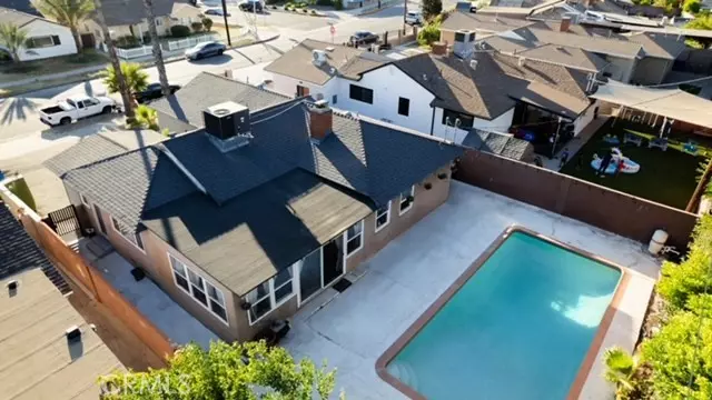 7736 Bellaire AVE, North Hollywood, CA 91605