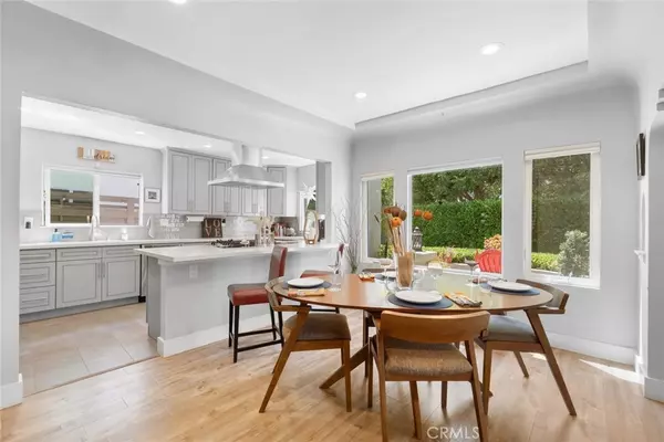 Los Angeles, CA 90019,1820 Alsace AVE