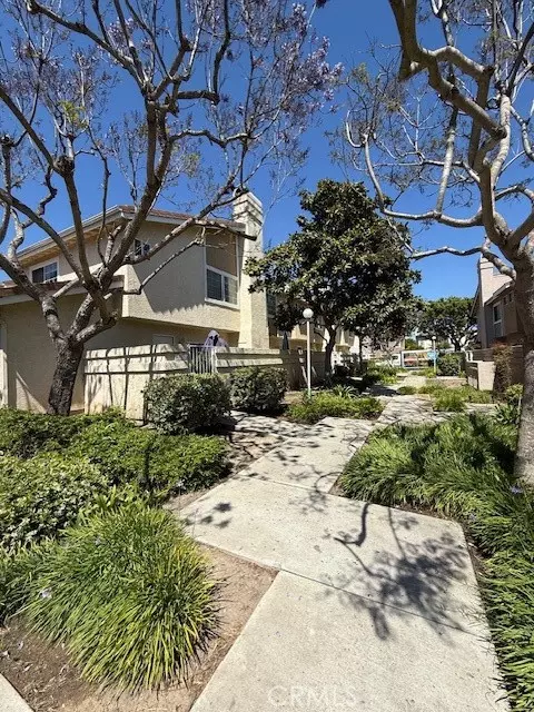 Oxnard, CA 93033,5225 Columbus PL