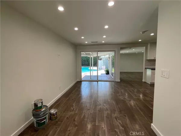 West Hills, CA 91307,22678 Kittridge ST