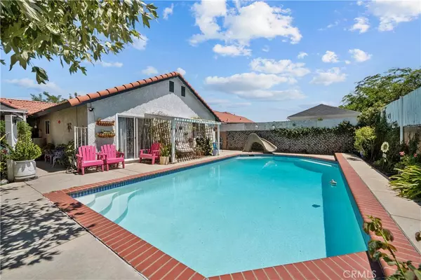 Palmdale, CA 93550,3052 E Avenue S4