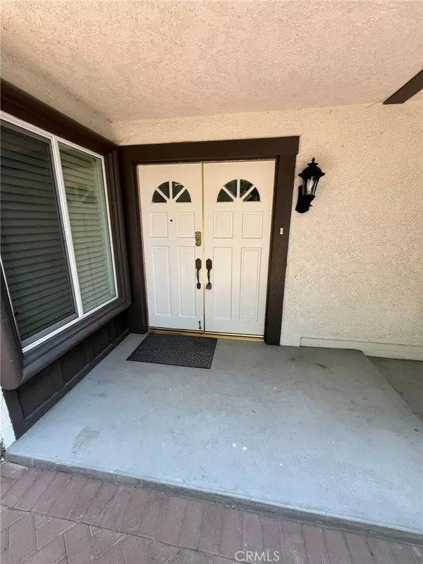 Northridge, CA 91324,18637 Lassen ST