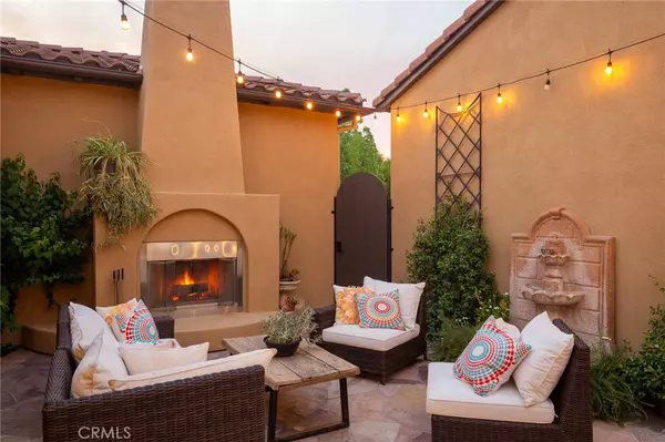 Valencia, CA 91381,26629 Oak Terrace PL