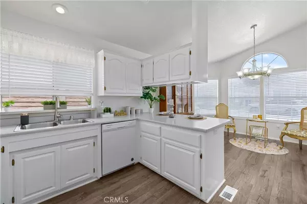 Canyon Country, CA 91351-5816,27823 Sunrise Ln
