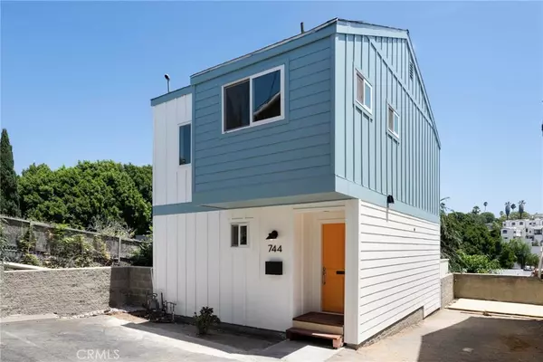 744 N Dillon ST, Los Angeles, CA 90026