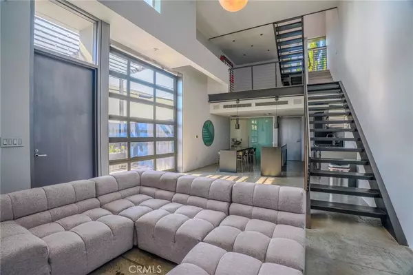 1011 N Orange Grove AVE #5, West Hollywood, CA 90046
