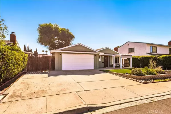 Santee, CA 92071,10051 Woodpark DR