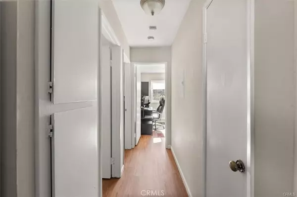 Saugus, CA 91350,20707 Dot ST
