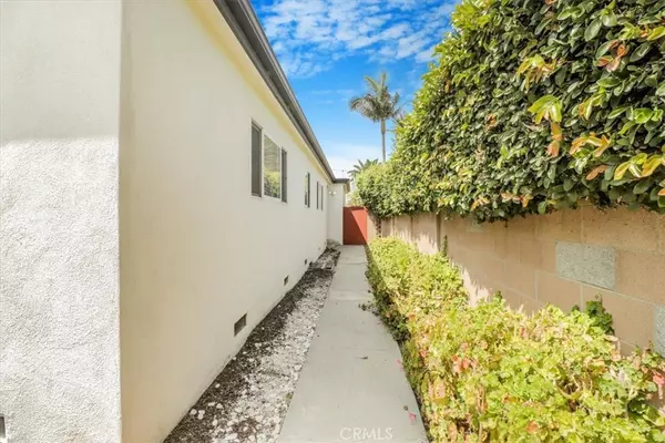 Los Angeles, CA 90066,4365 Mcconnell BLVD