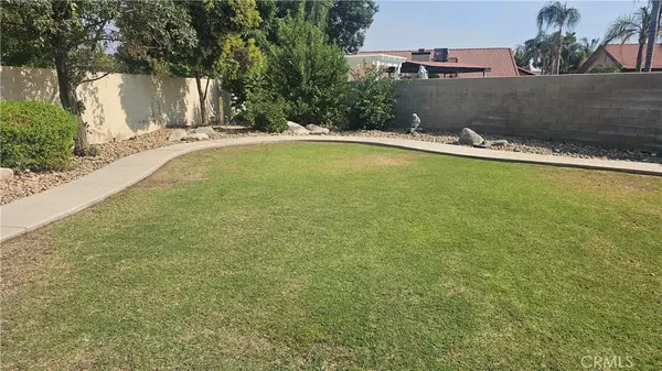 Bakersfield, CA 93314,306 Portola CT