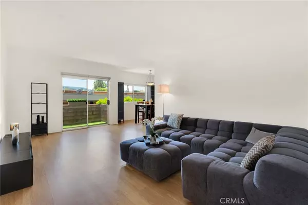 Encino, CA 91316,5400 Newcastle AVE #46