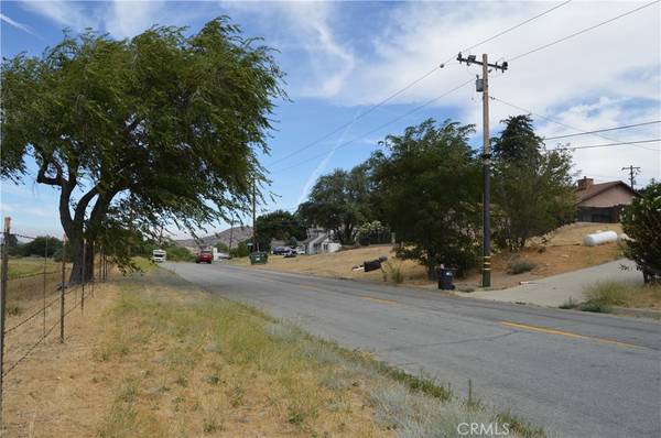 Lake Hughes, CA 93532,0 Ranch Club RD