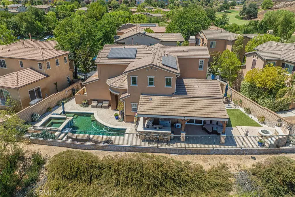 Valencia, CA 91381,25351 Playa Serena DR