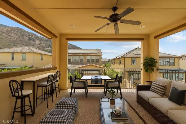 Saugus, CA 91350,28217 Nield CT