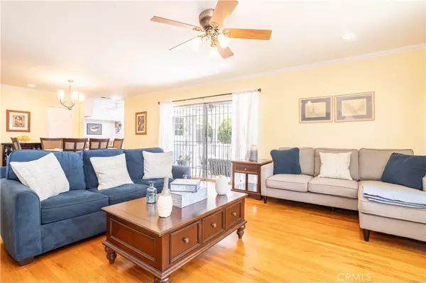 San Fernando, CA 91345,10632 Kester AVE