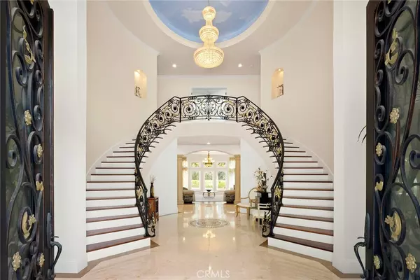 Calabasas, CA 91302,5092 Parkway Calabasas