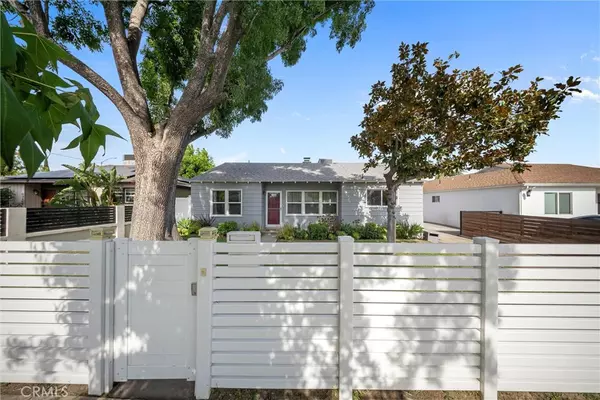 6348 Beeman AVE, Valley Glen, CA 91606