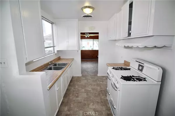 Encino, CA 91316,5117 Hesperia AVE