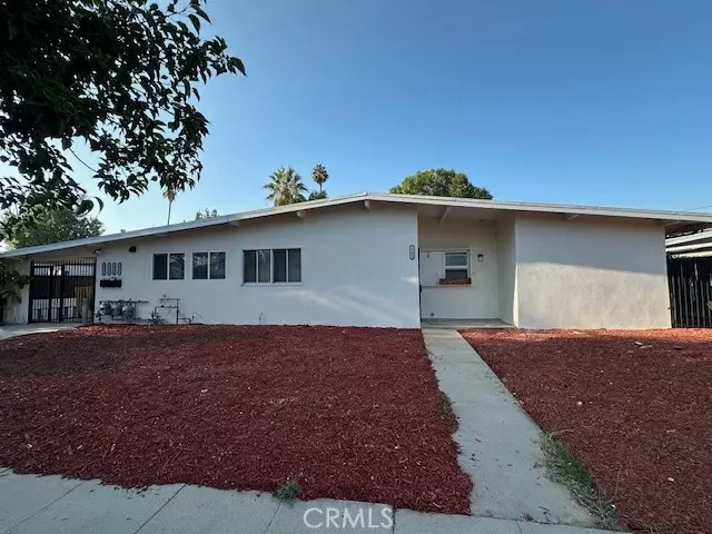 Reseda, CA 91335,19432 Keswick ST