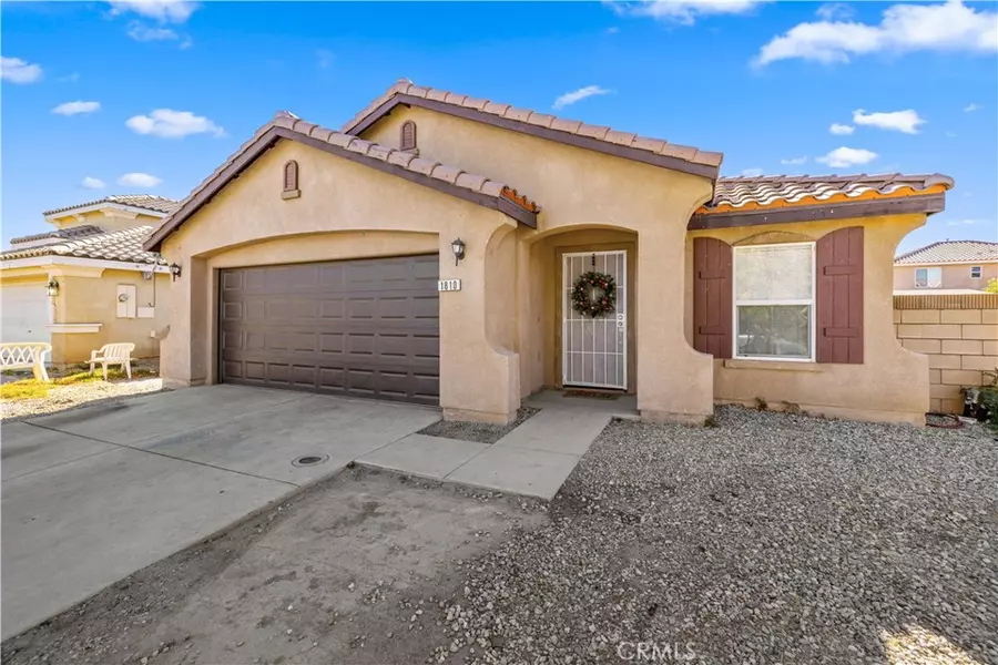 1810 E Jenner ST, Lancaster, CA 93535