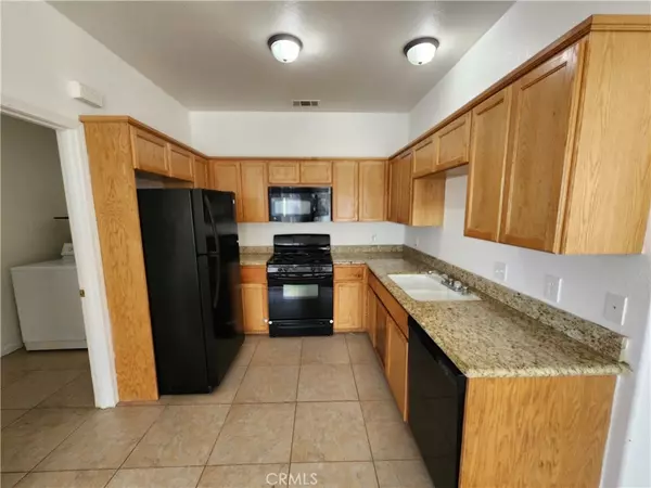 California City, CA 93505,8536 Aspen AVE #B