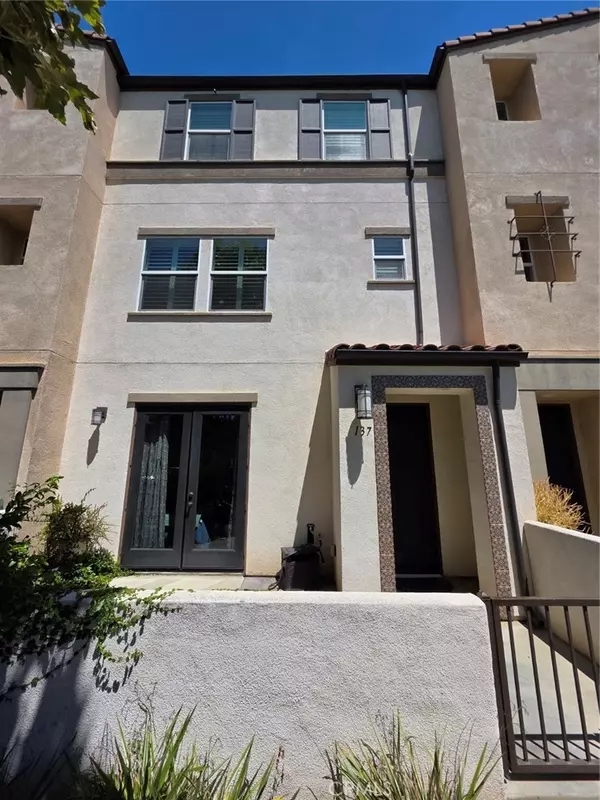 Glendora, CA 91741,555 W Foothill BLVD #137