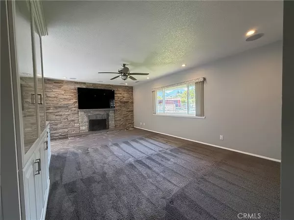 Newbury Park, CA 91320,1034 La Grange AVE