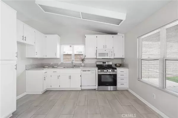 Lancaster, CA 93534,45634 Berkshire ST