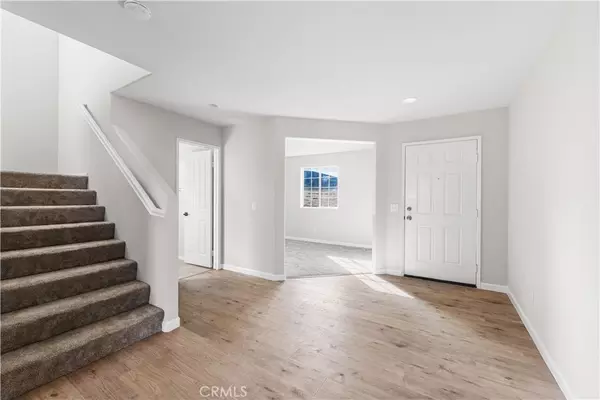 Lancaster, CA 93536,42570 72nd ST W