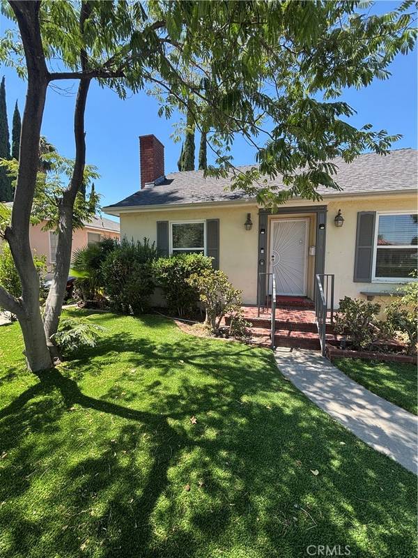 Encino, CA 91316,5071 Enfield AVE