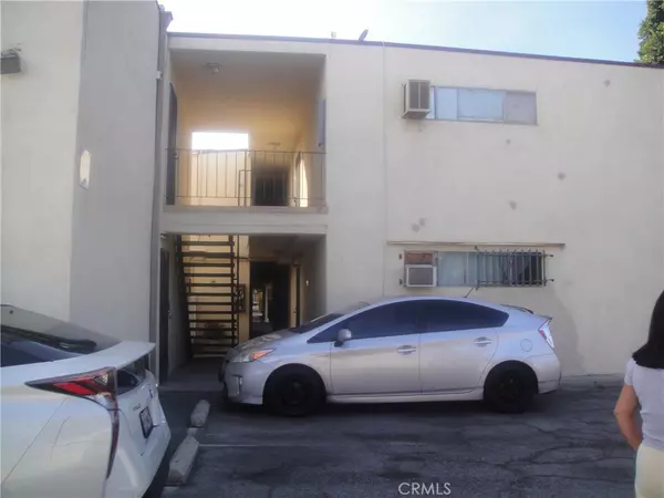 North Hollywood, CA 91605,7826 Laurel Canyon BLVD #3