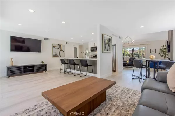 Canyon Country, CA 91387,15353 Violetlane WAY