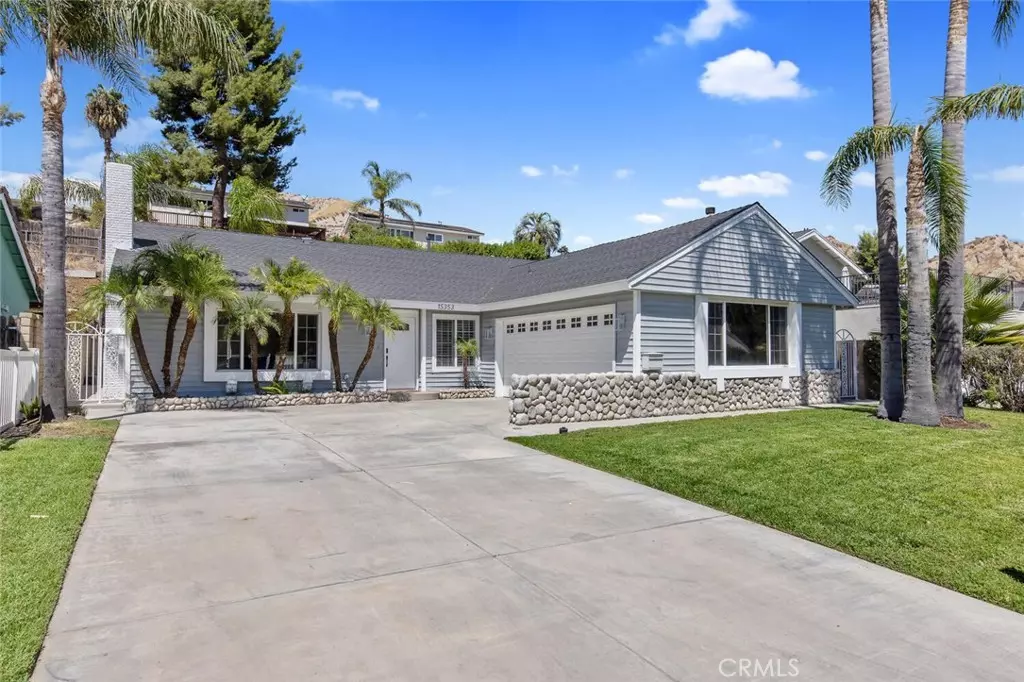 Canyon Country, CA 91387,15353 Violetlane WAY