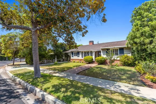 Sherman Oaks, CA 91423,4545 Allott Ave