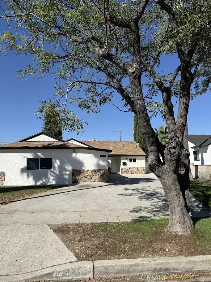 Arleta, CA 91331,9762 Stanwin AVE