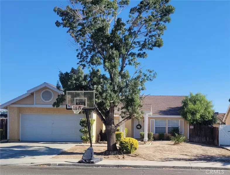 4334 Trenton AVE, Palmdale, CA 93552