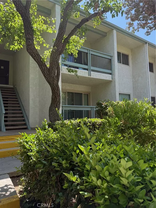 23671 Park Capri #46, Calabasas, CA 91302