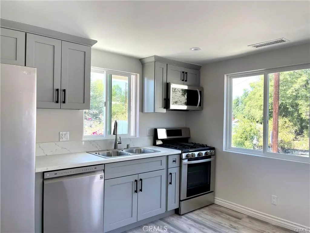 West Hills, CA 91307,23856 Northwoods View DR