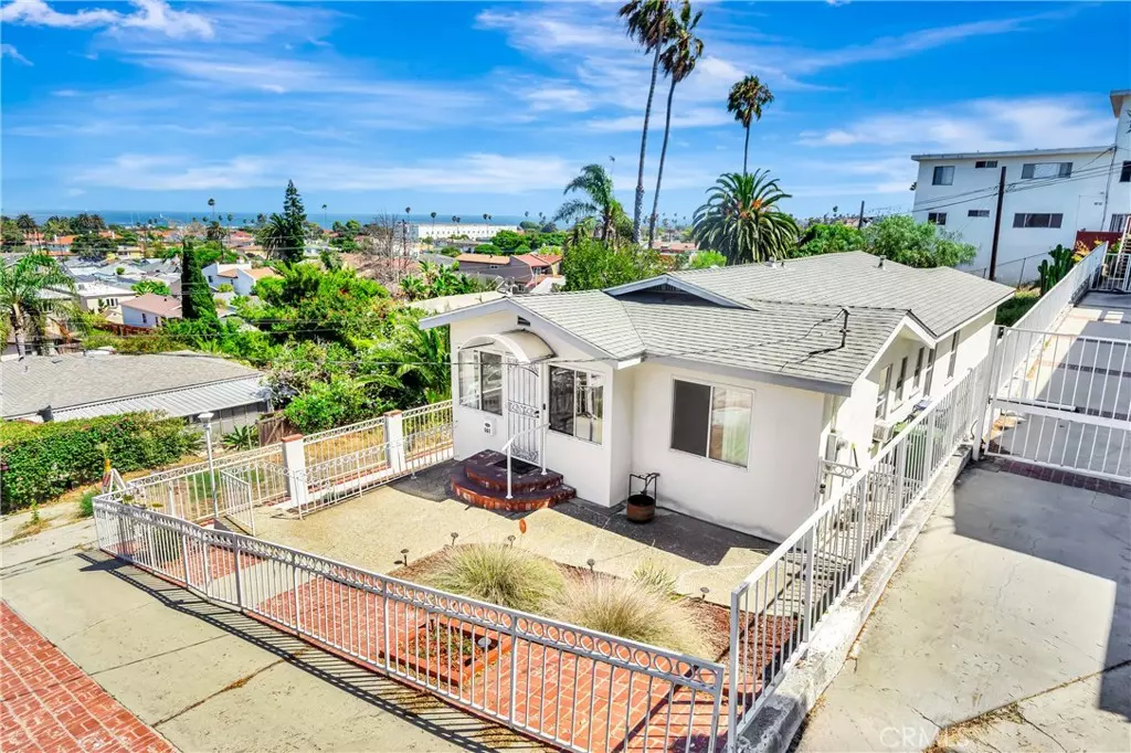 San Pedro, CA 90731,661 W 26th ST