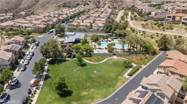 Saugus, CA 91350,27450 Cardinal CT