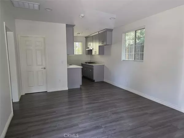Sylmar, CA 91342,13139 Hubbard ST