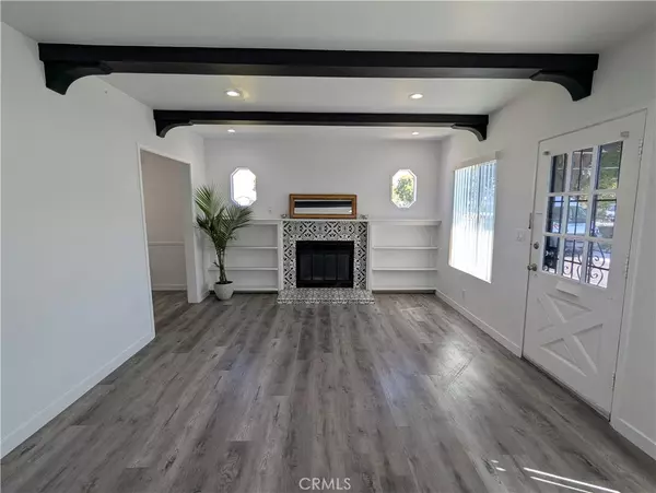 Northridge, CA 91324,18820 Roscoe BLVD