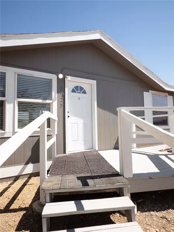 8925 Oleander AVE, California City, CA 93505