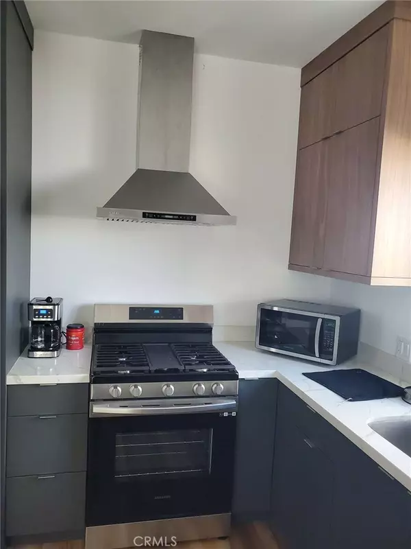 Chatsworth, CA 91311,9612 Rudnick AVE