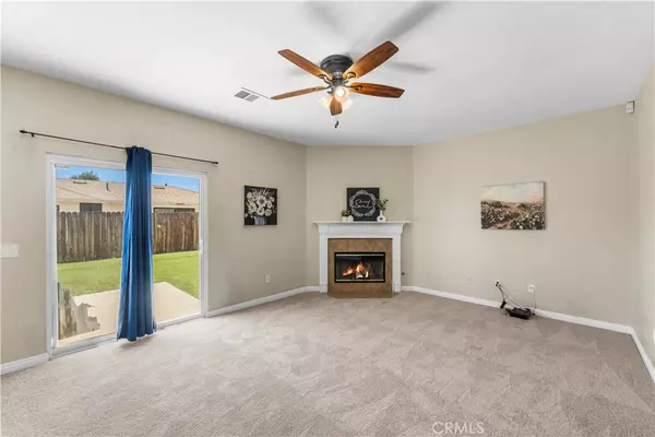 Rosamond, CA 93560,3471 Roxbury ST